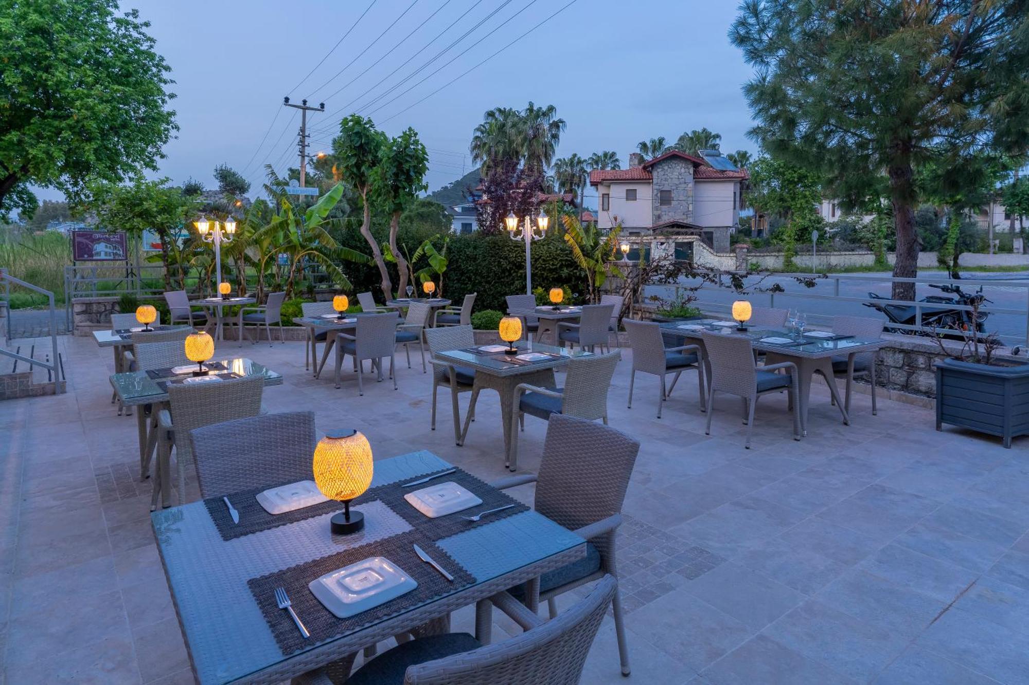 Hotel Dalyance Екстериор снимка